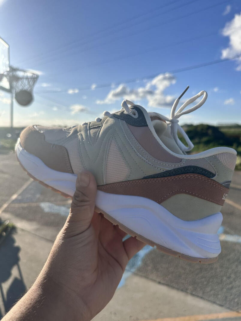 Scenic Society 55406 Sneaker